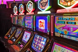 Pengalaman bermain Live Casino dengan dealer profesional di salju777